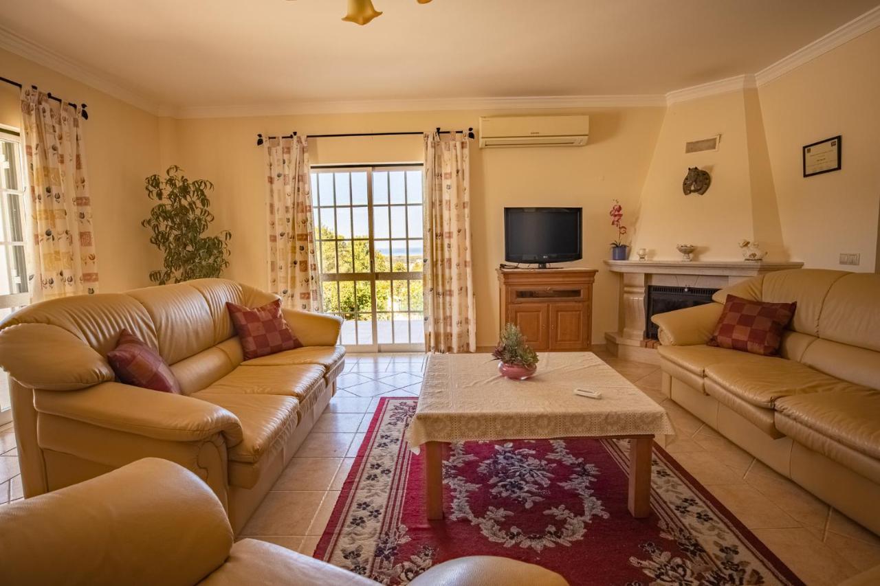 Villa Agapito - Sea View - Ac - By Bedzy Gale  Εξωτερικό φωτογραφία