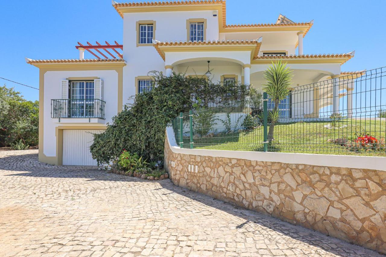 Villa Agapito - Sea View - Ac - By Bedzy Gale  Εξωτερικό φωτογραφία